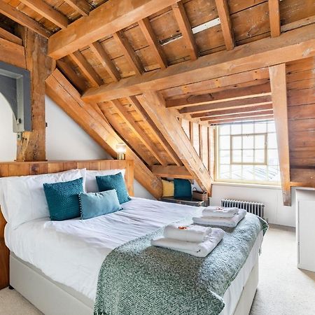 Luxury 2 Bed Apartment In Historic Royal William Yard プリマス エクステリア 写真