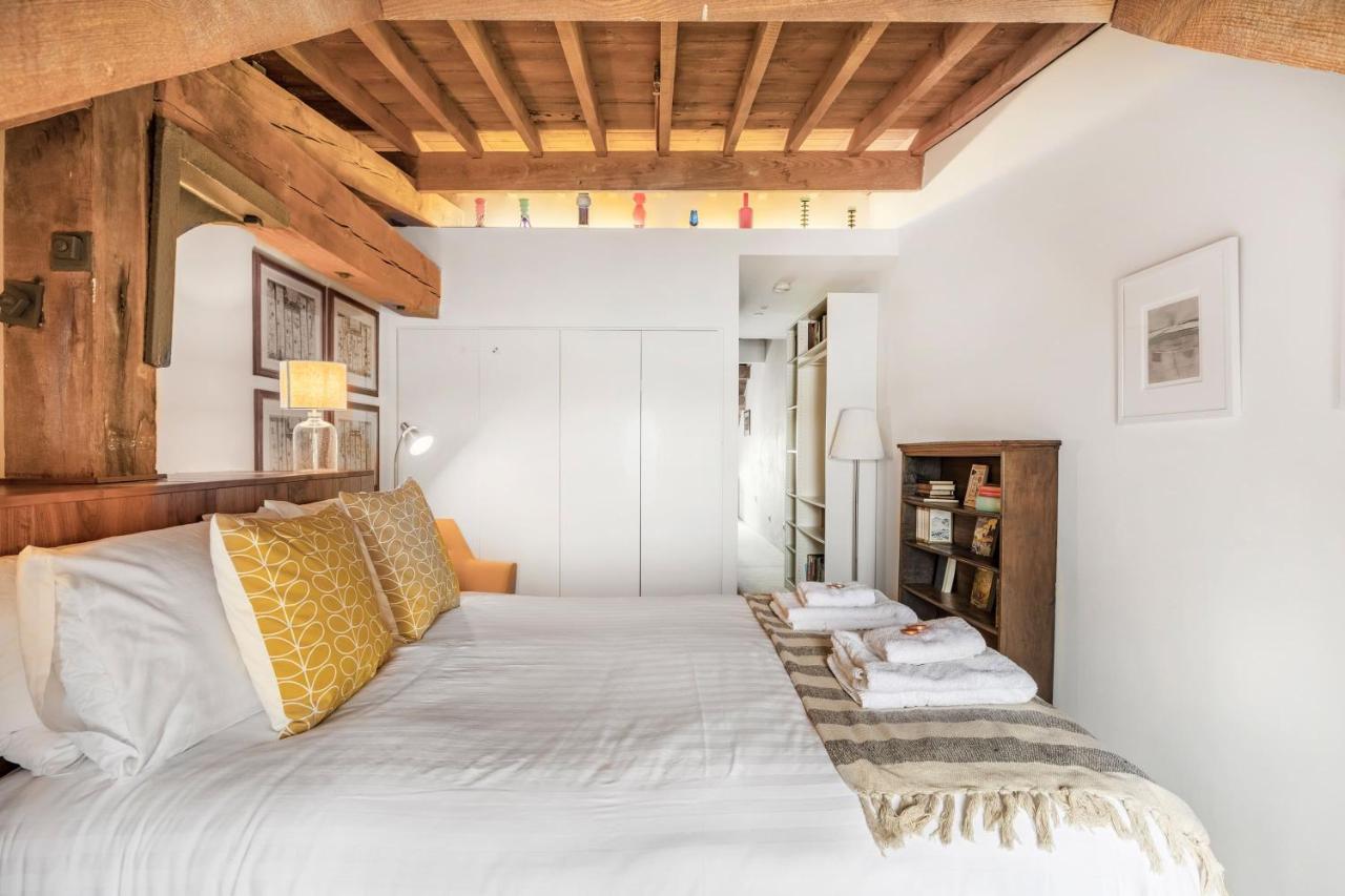 Luxury 2 Bed Apartment In Historic Royal William Yard プリマス エクステリア 写真