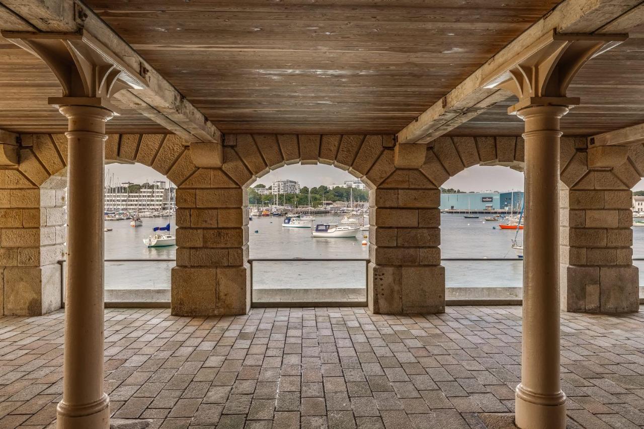 Luxury 2 Bed Apartment In Historic Royal William Yard プリマス エクステリア 写真