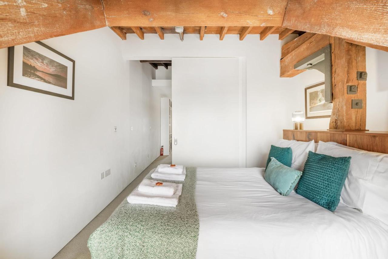 Luxury 2 Bed Apartment In Historic Royal William Yard プリマス エクステリア 写真