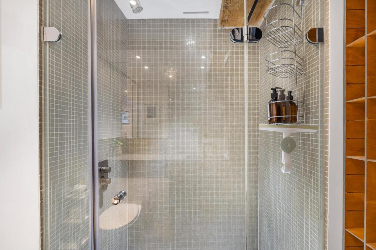 Luxury 2 Bed Apartment In Historic Royal William Yard プリマス エクステリア 写真