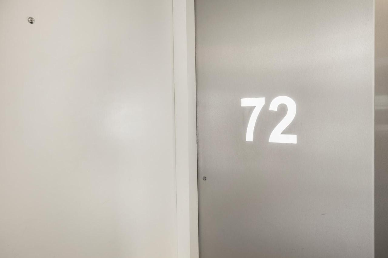 Luxury 2 Bed Apartment In Historic Royal William Yard プリマス エクステリア 写真